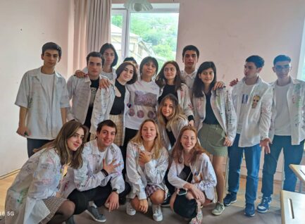 XII კლასი